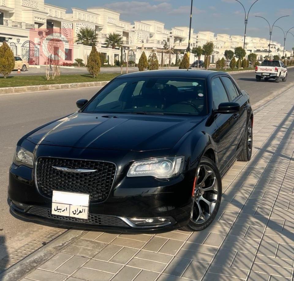 كرايسلر 300
